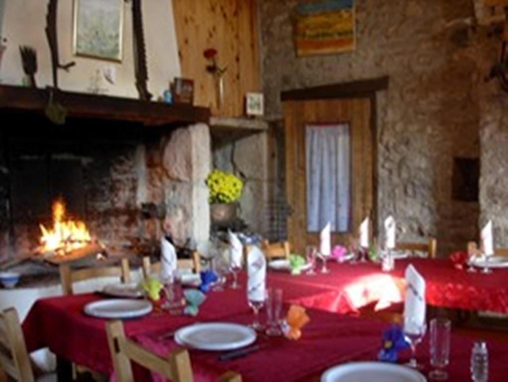 Ferme Auberge La Tindelle La Cresse Ngoại thất bức ảnh